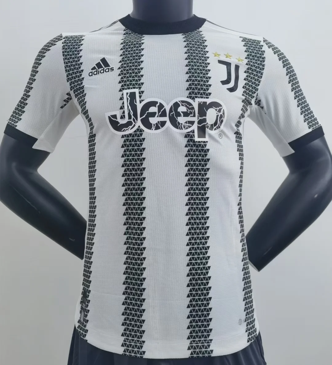 2022-2023 Juventus Home Player Version Men's Football T-Shirt