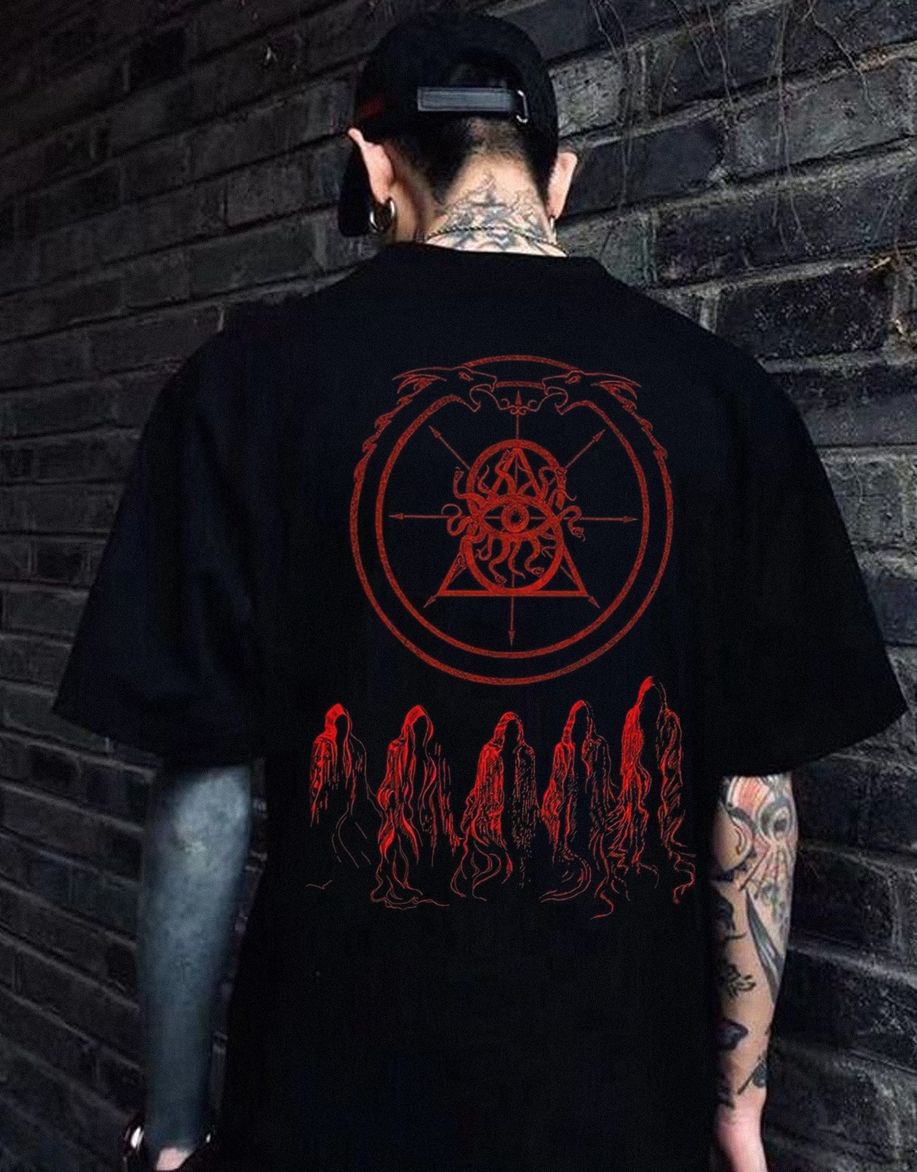 Dark Mythology Cthulhu Mysterious Symbol T-Shirt / TECHWEAR CLUB / Techwear