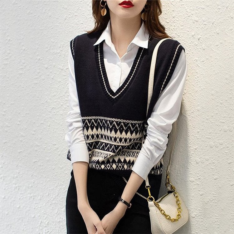 Vintage Knitted Sleeveless Vests