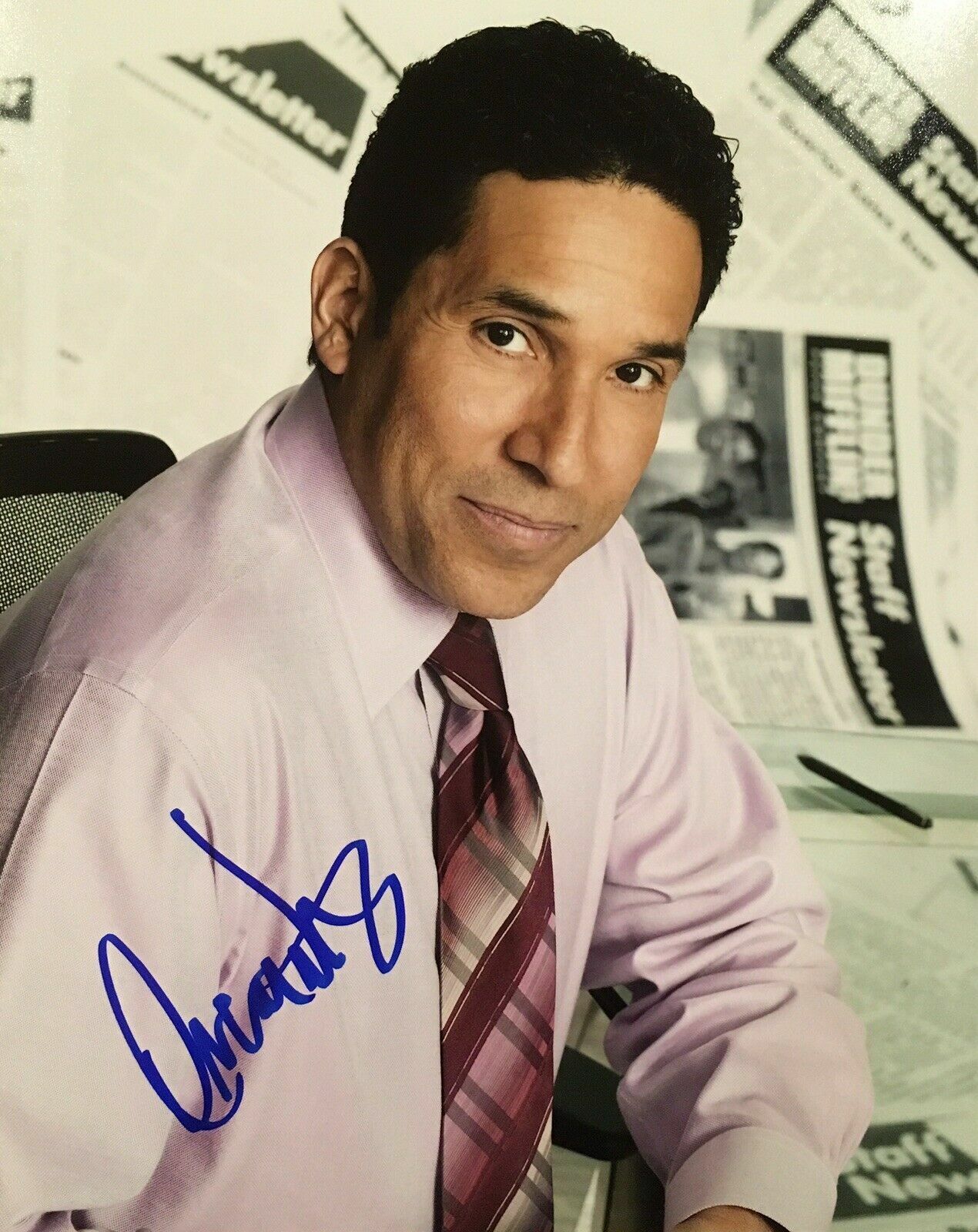 Oscar Nunez Autographed Signed 8x10 Photo Poster painting ( The Office ) REPRINT