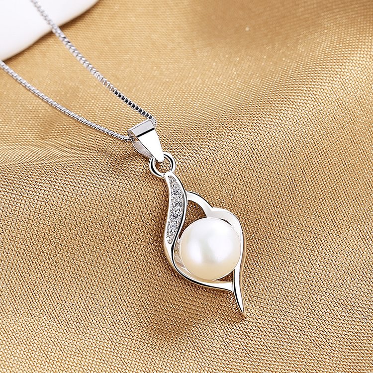 White Pearl Diamond Pendant (Excluding Chain)  flycurvy [product_label]