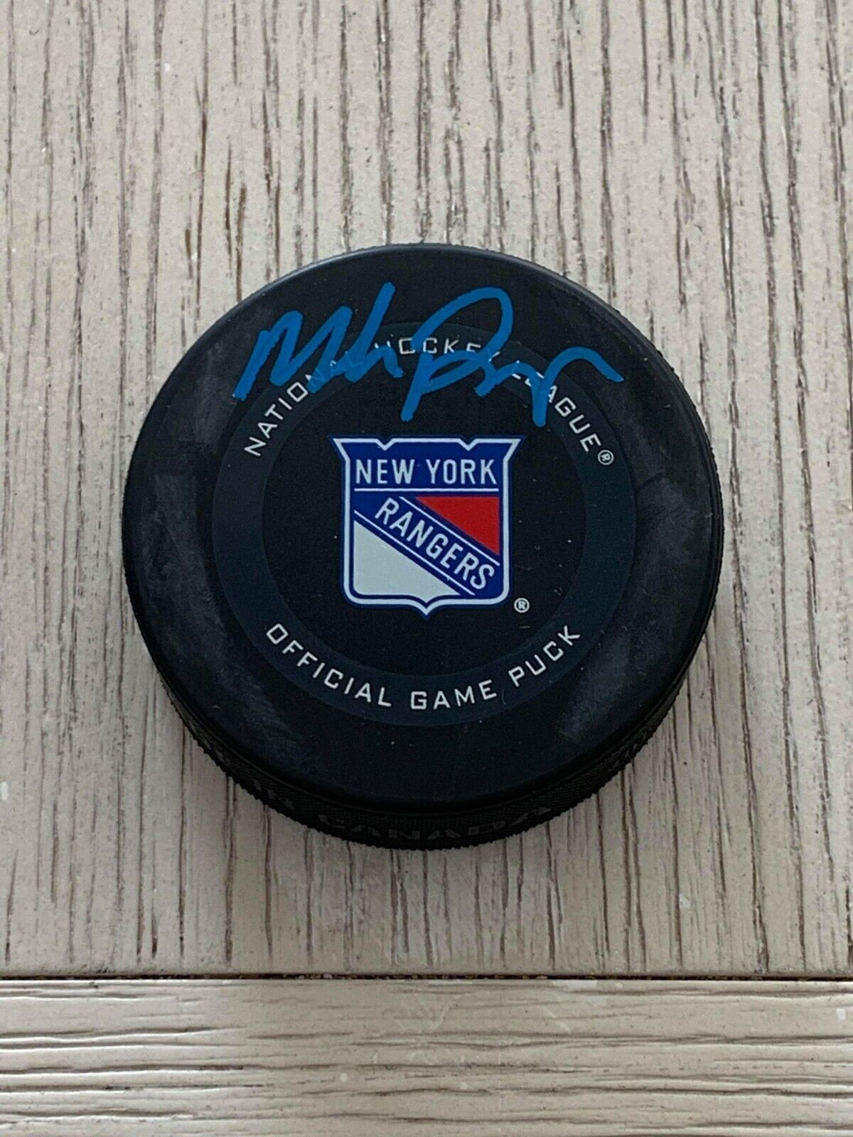 Mike Richter autographed signed authentic puck NHL New York Rangers PSA COA