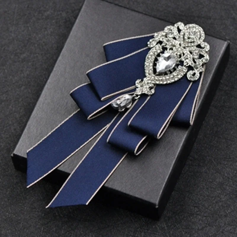 High-quality Fashion Handmade Red Diamond Bow Tie Wedding Collar Bowtie Brooch Pocket Towel Square Set Gifts for Men Accessories