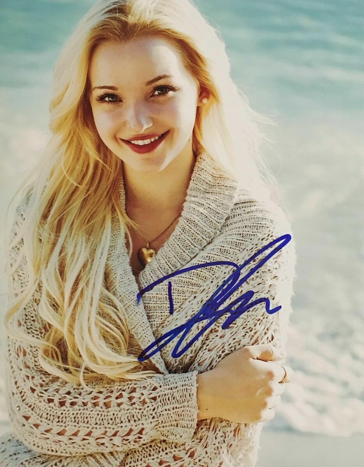 Dove Cameron Autographed Signed 8x10 Photo Poster painting ( Descendants ) REPRINT