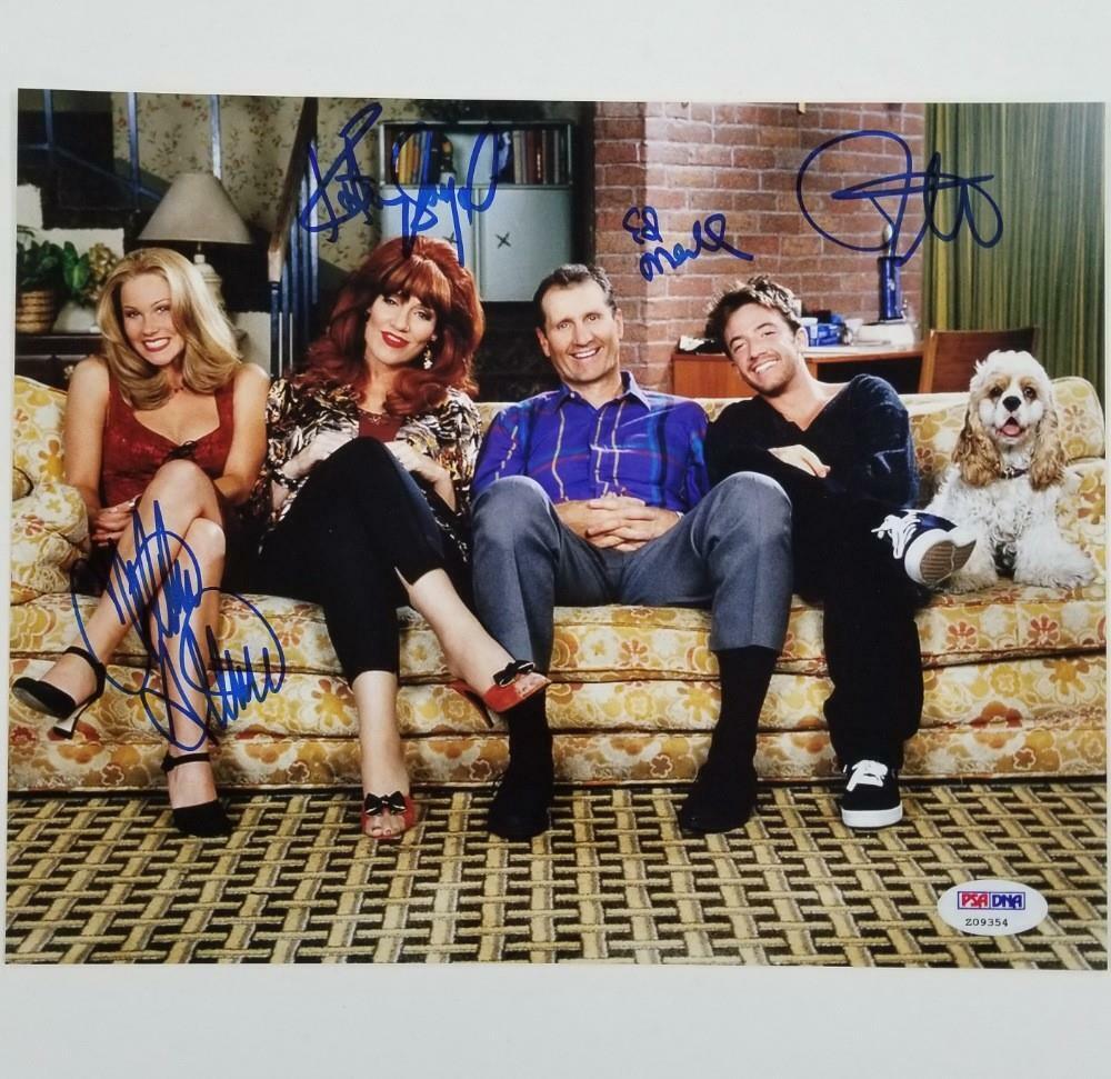 Married With Children Cast signed 8x10 Photo Poster painting #1 O'Neill Sagal Applegate (A)~ PSA