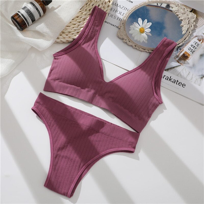 FINETOO Seamless Women Underwear Set Lingerie Sets Sexy Crop Top Push Up Padded Short Top+Brazilian Panty Fitness Brassiere Girl