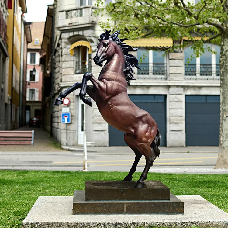 Custom Majestic Animal Art Bronze Rearing Horse Sculpture Bronze Garden Statues