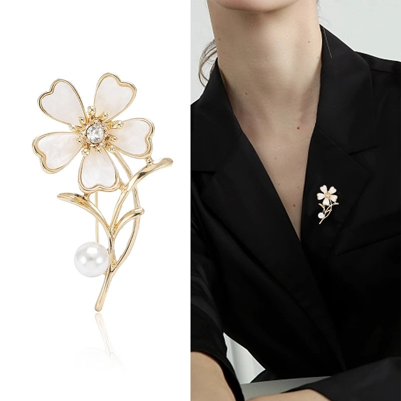Elegant Minimalist Pin Flower Alloy Women’s Brooches