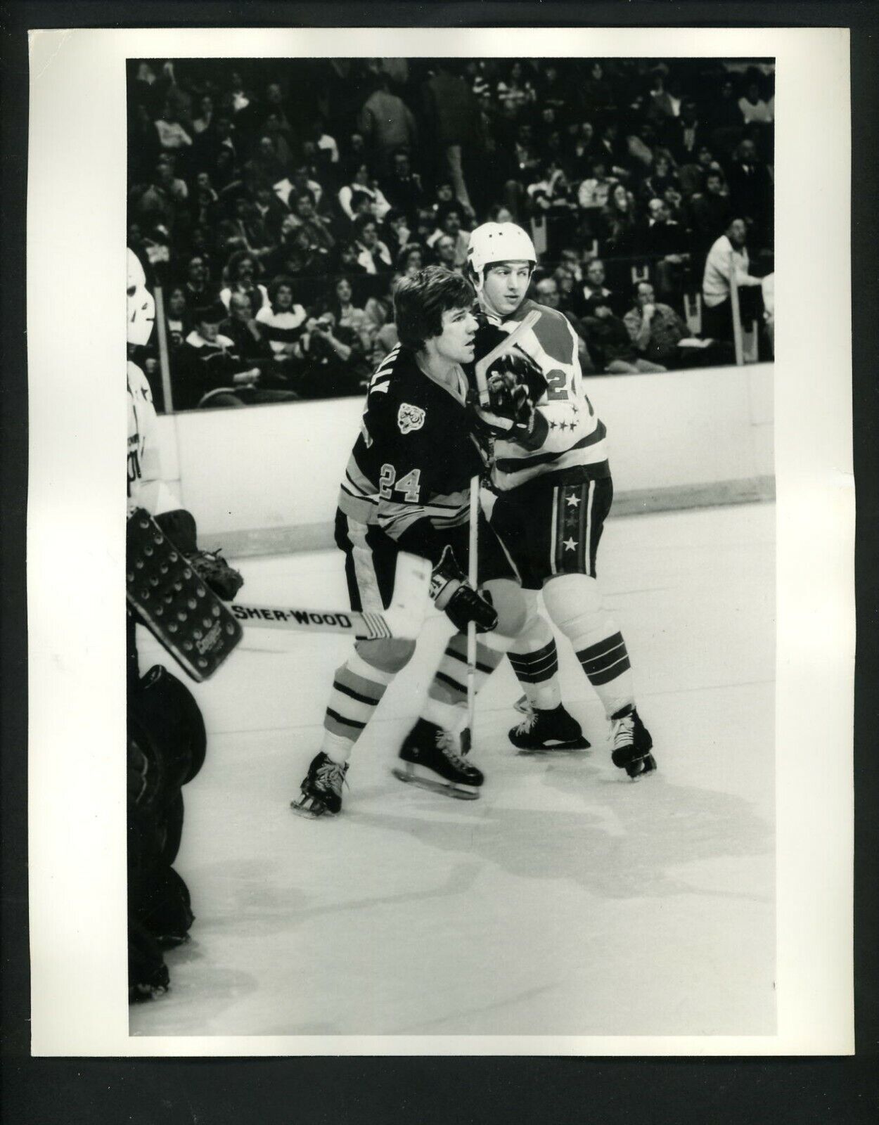 Terry O'Reilly circa 1970's Press Photo Poster painting Boston Bruins vs. Washington Capitals