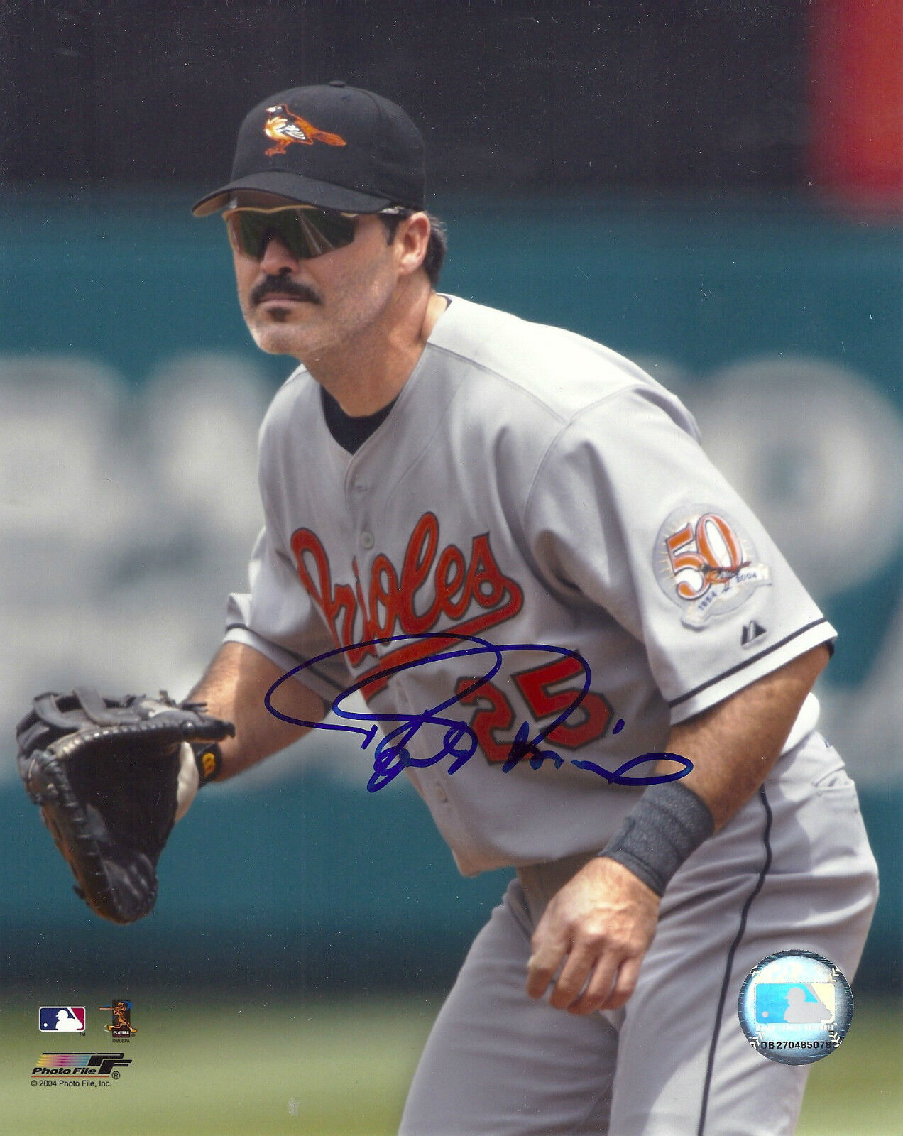 RAFAEL PALMEIRO 'BALTIMORE ORIOLES' INFIELDER SIGNED 8X10 PICTURE *COA *FIRESALE