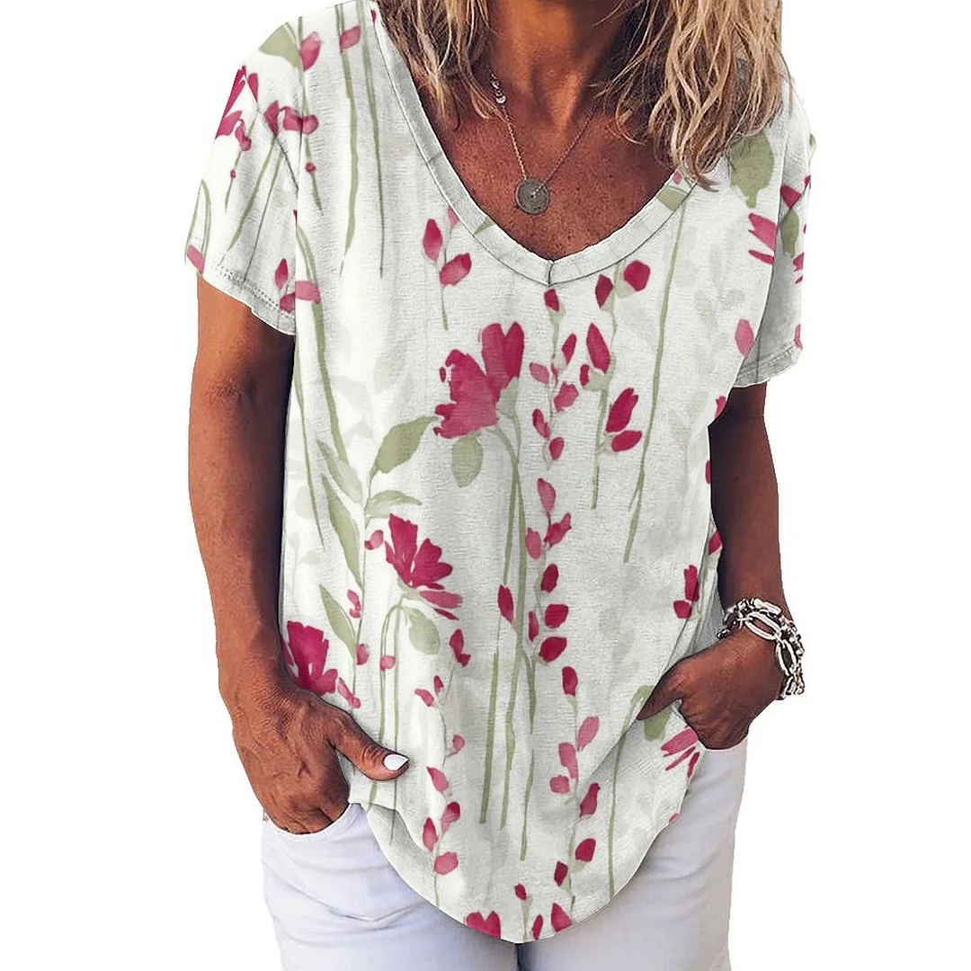Style & Comfort for Mature Women V-neck Short Sleeve Casual T-shirt for  Women Printed with Pattern Floral, Red, Green, Striped