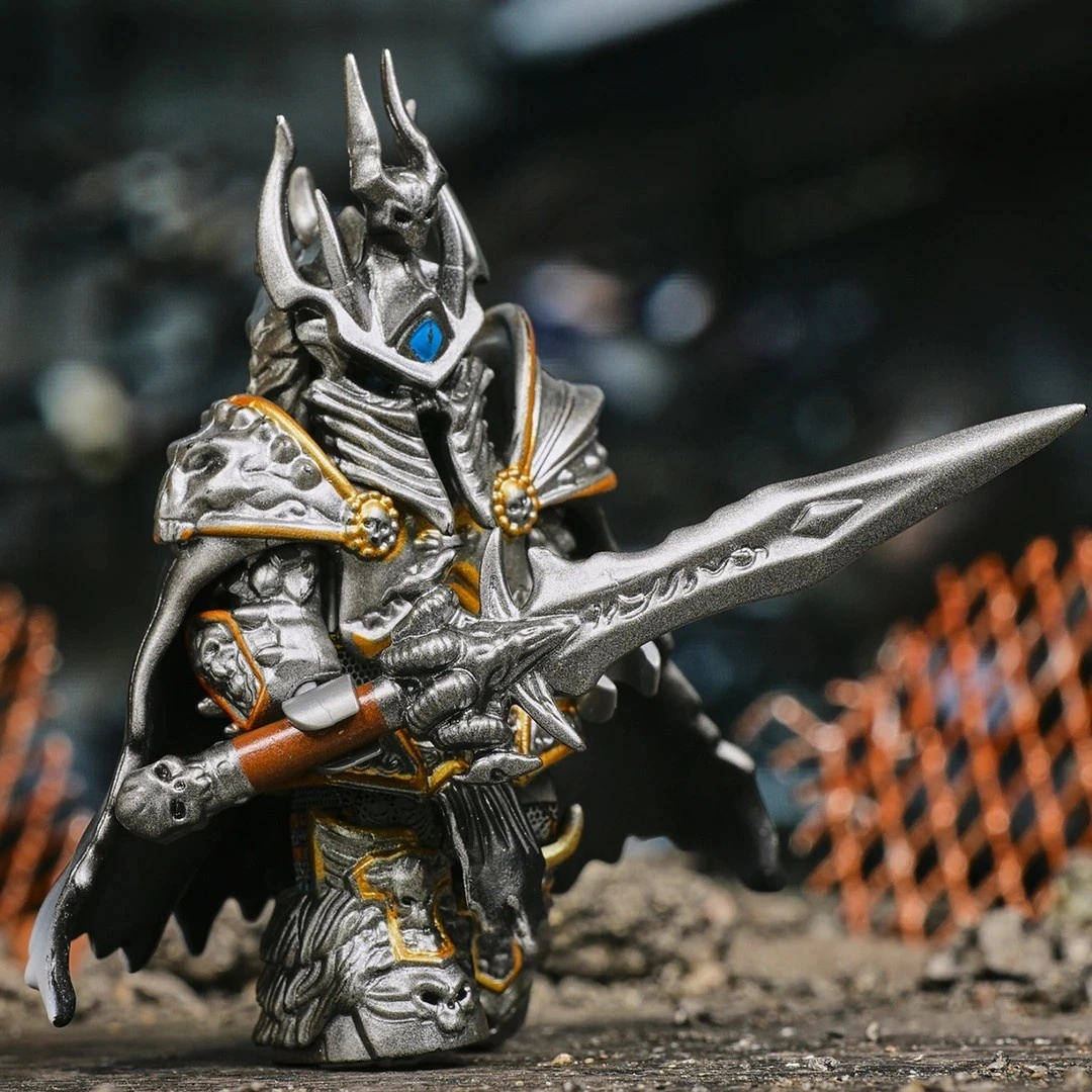 World of Warcraft Lich King Arthas Minifigure - Premium Undead Lord Collectible
