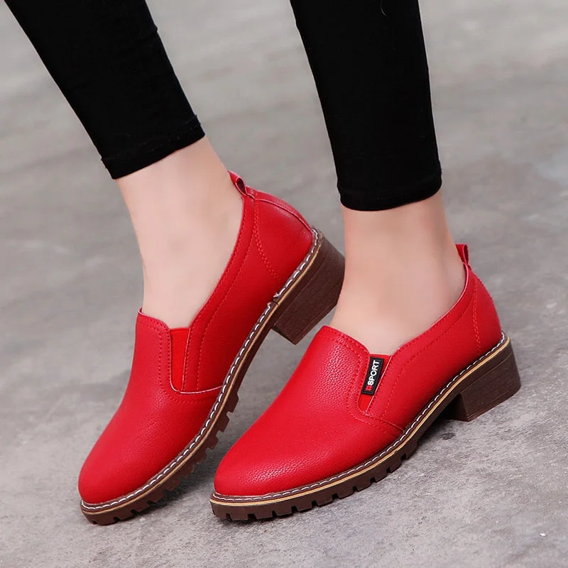 Women Flat Shoes Round Toe Lace-Up Oxford Shoes Woman Soft Leather Brogue Women Shoes B908