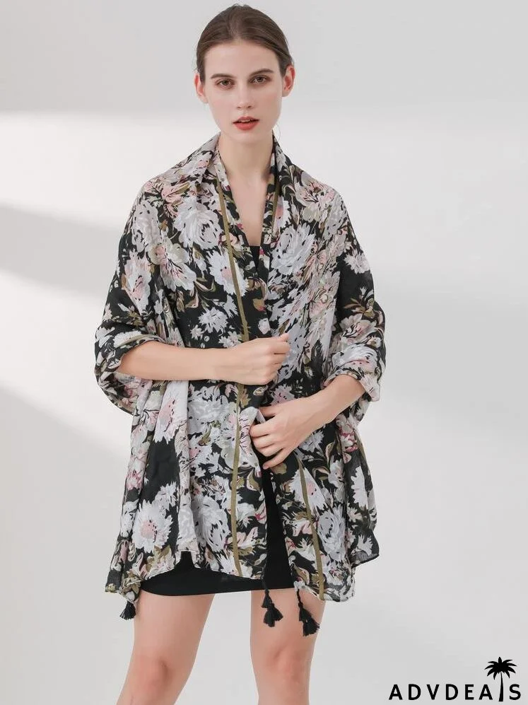Floral Print Tassel Decor Scarf
