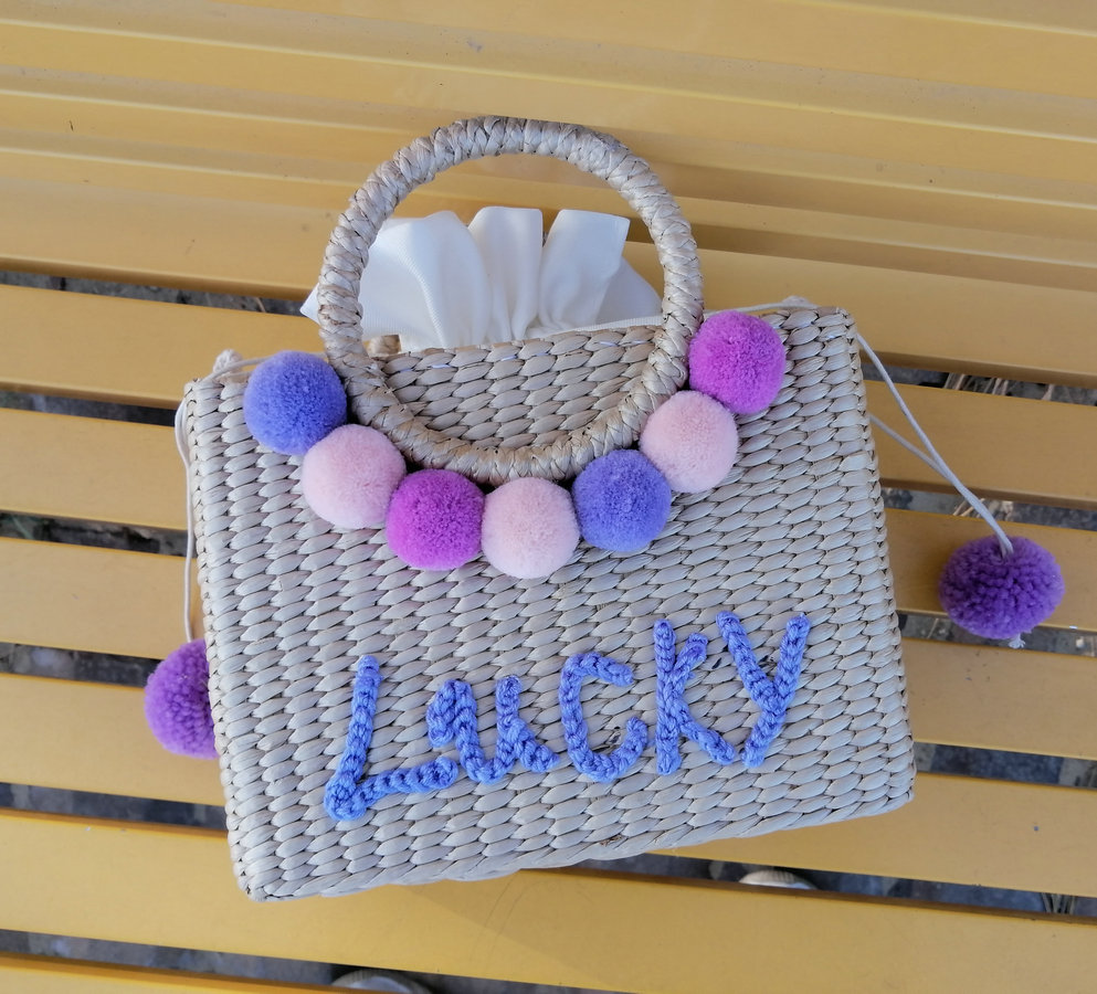 Mature Women Fashion Handbag New Hydrangea Letter Embroidery Straw Bag