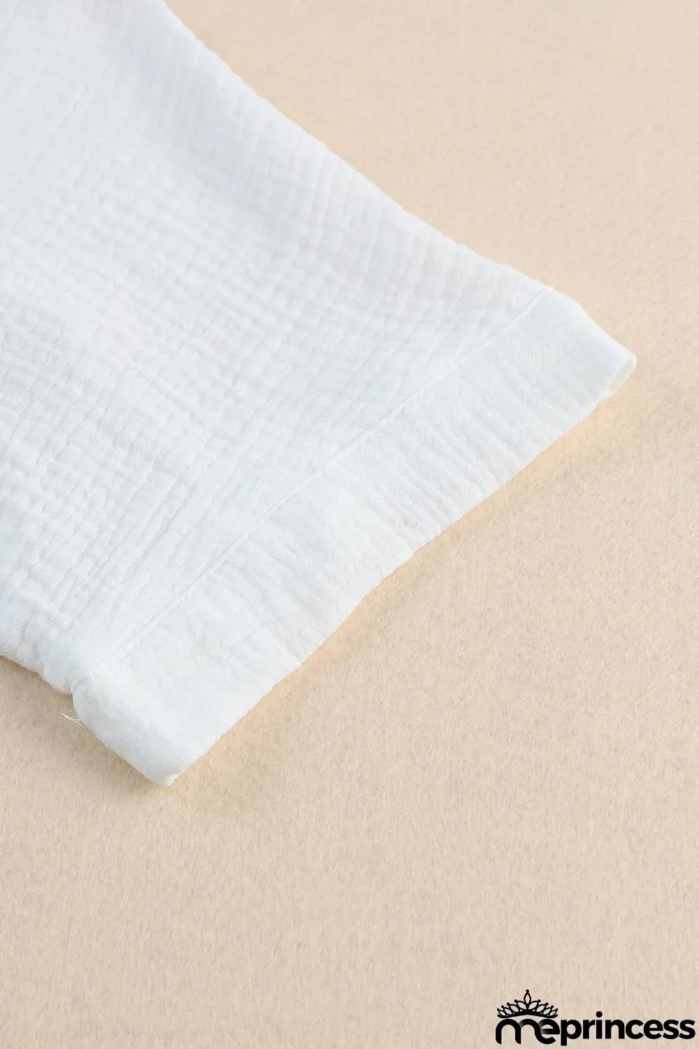 White Relaxed V Neck Blouse and Drawstring Raw Hem Shorts Set