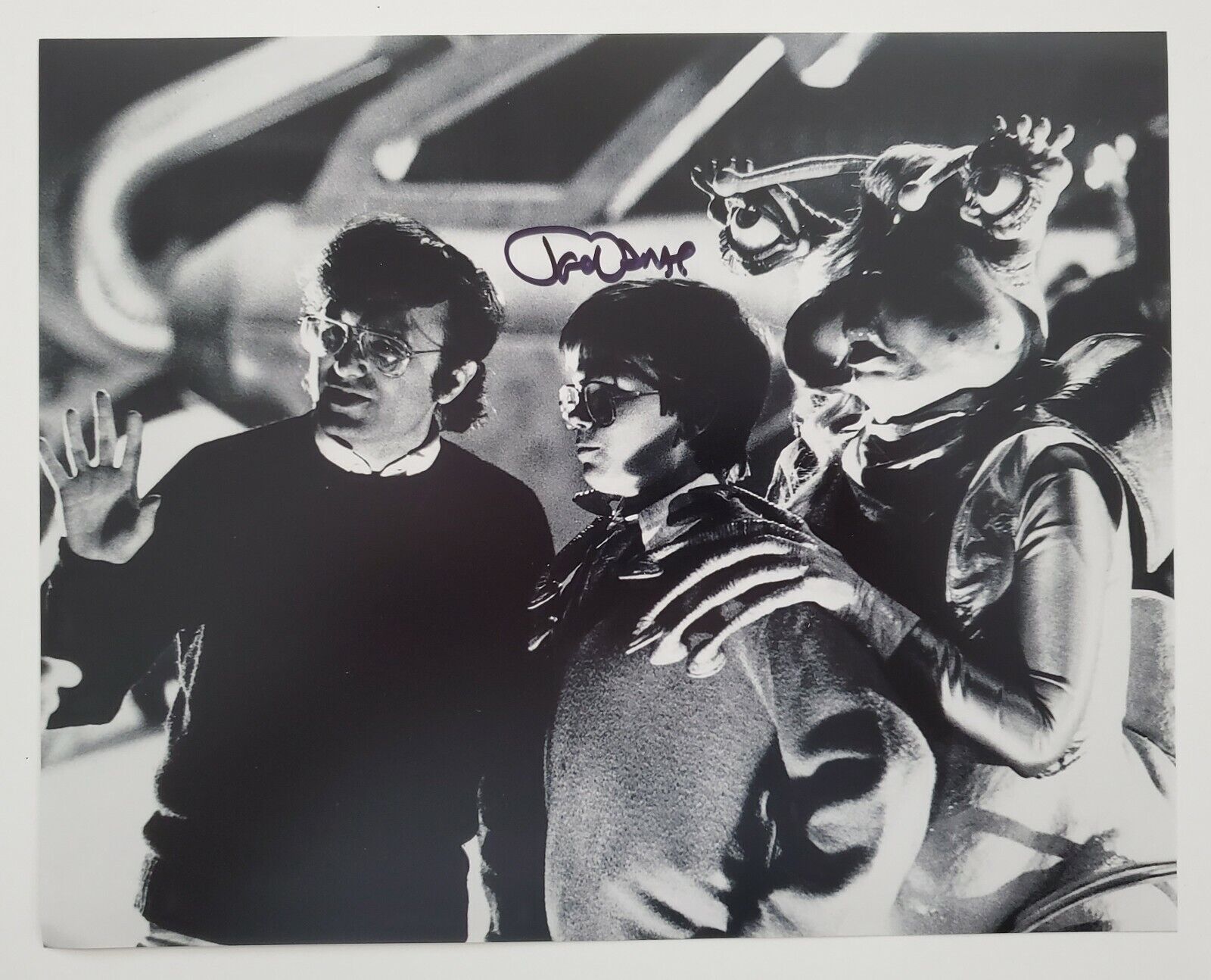 Joe Dante Signed 8x10 Photo Poster painting Gremlins The Burbs Director LEGEND RAD