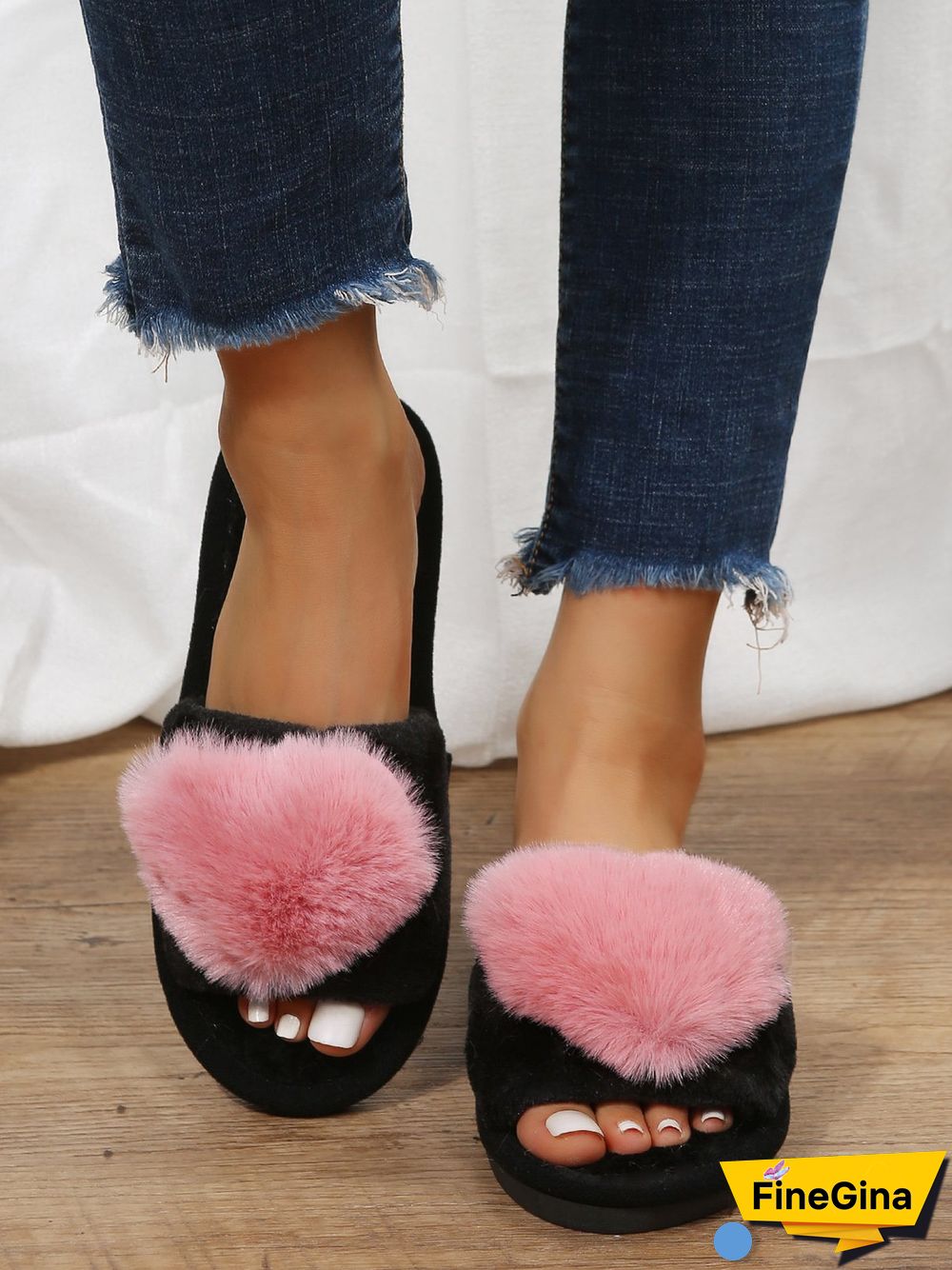 Women's Comfortable Soft Love Fluff Home Slippers