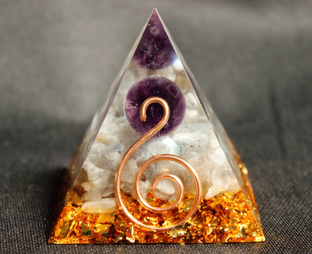 

Orgone Pyramid Chakra - Gray Moonstone Big Chakra, 501 Original