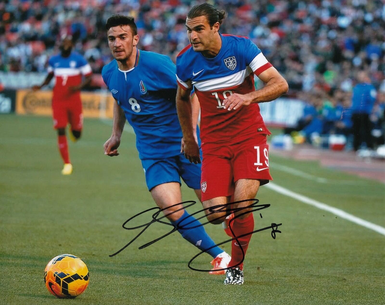 GRAHAM ZUSI signed (SPORTING KANSAS CITY) SOCCER *TEAM USA* 8X10 Photo Poster painting W/COA #4