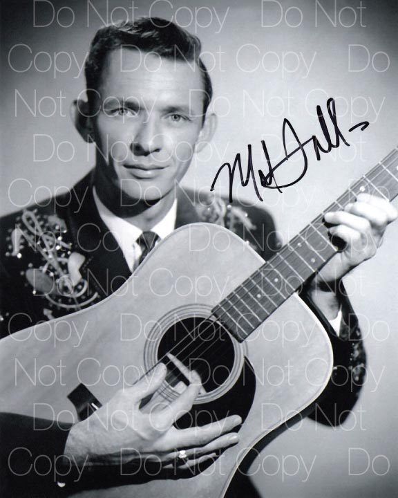 Mel Tillis signed 8X10 Photo Poster painting picture poster autograph RP