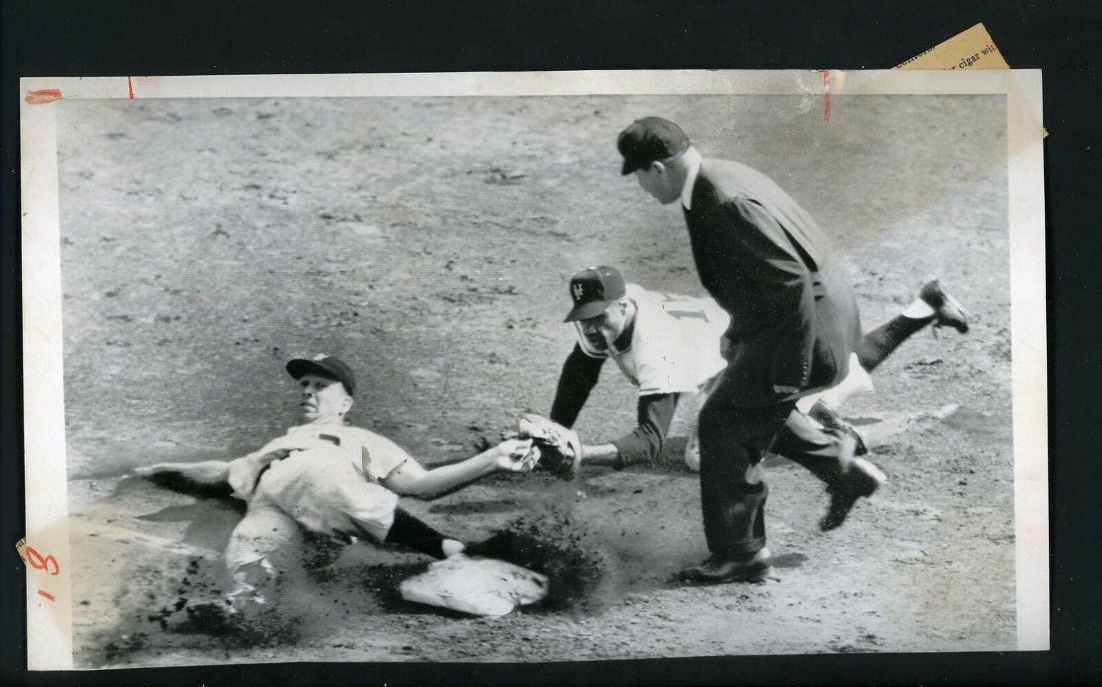 Vic Wertz & Hank Thompson 1954 World Series Press Wire Photo Poster painting Indians NY Giants