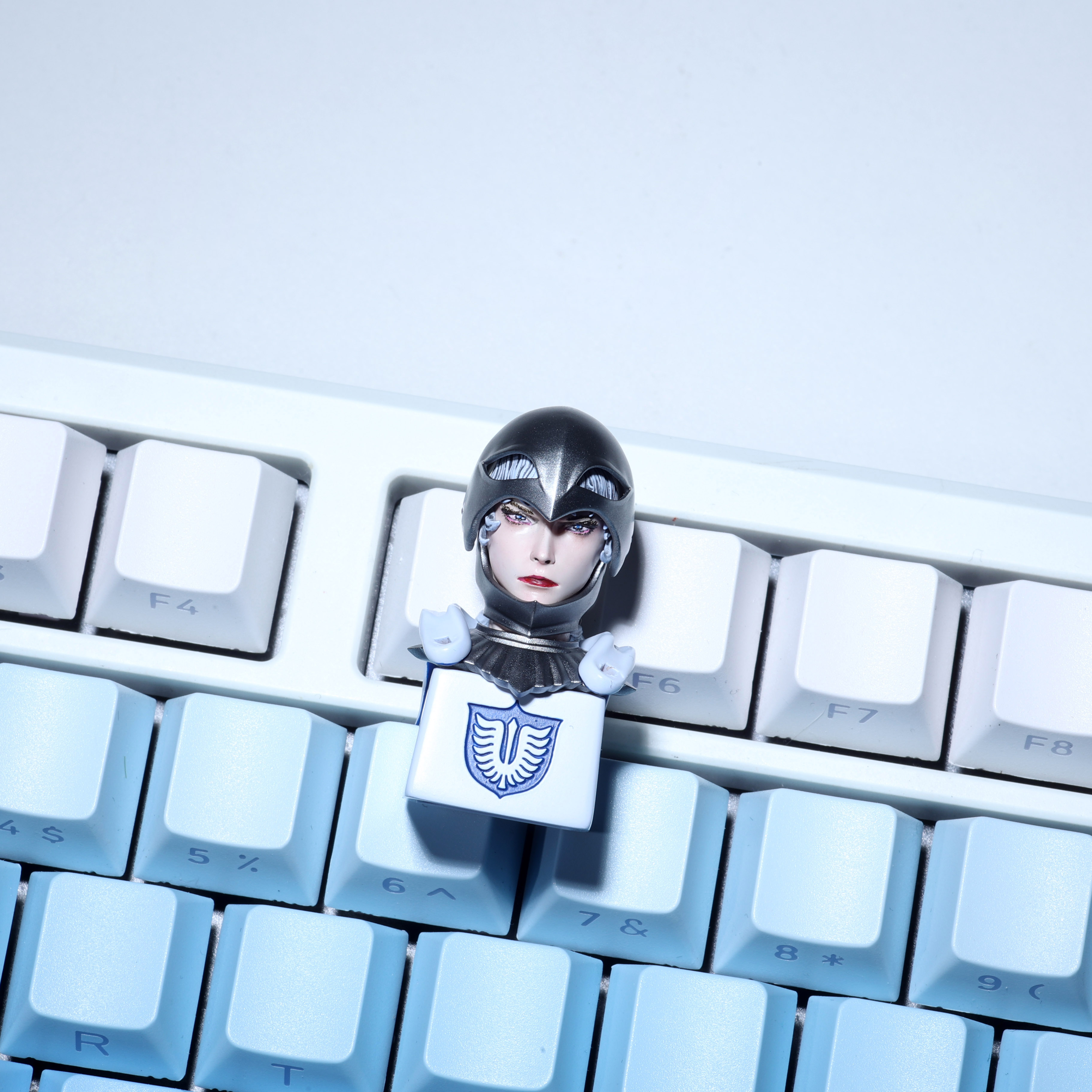 Berserk Griffith Movable Helmet Artisan Keycap Axonkit