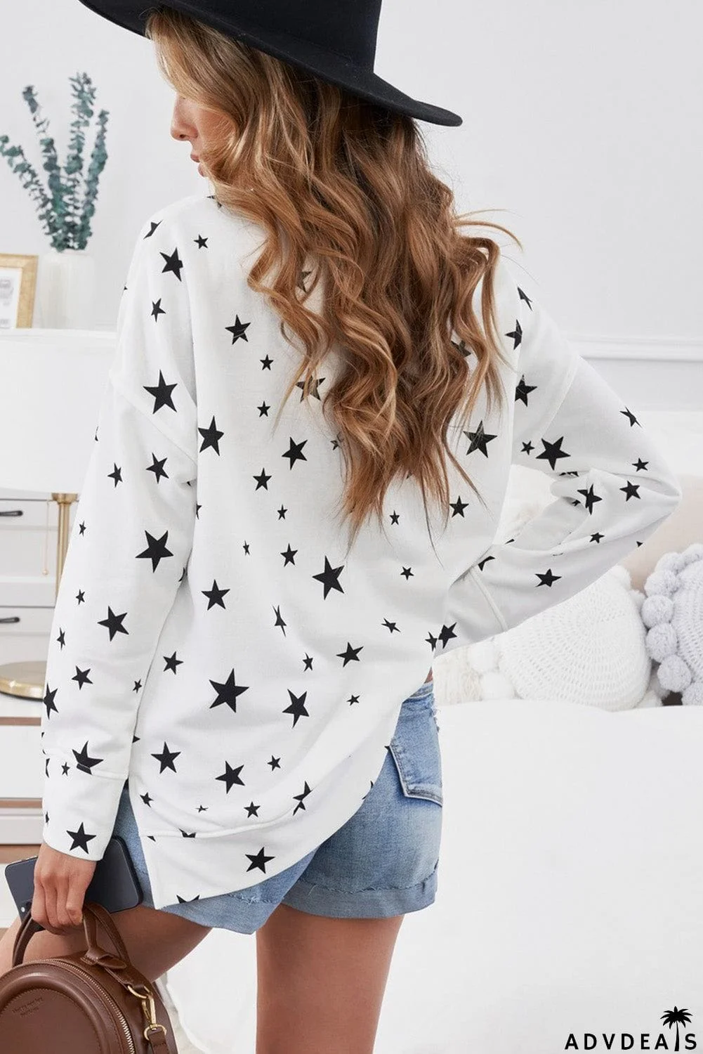 Round Neck Star Print Long Sleeve Top