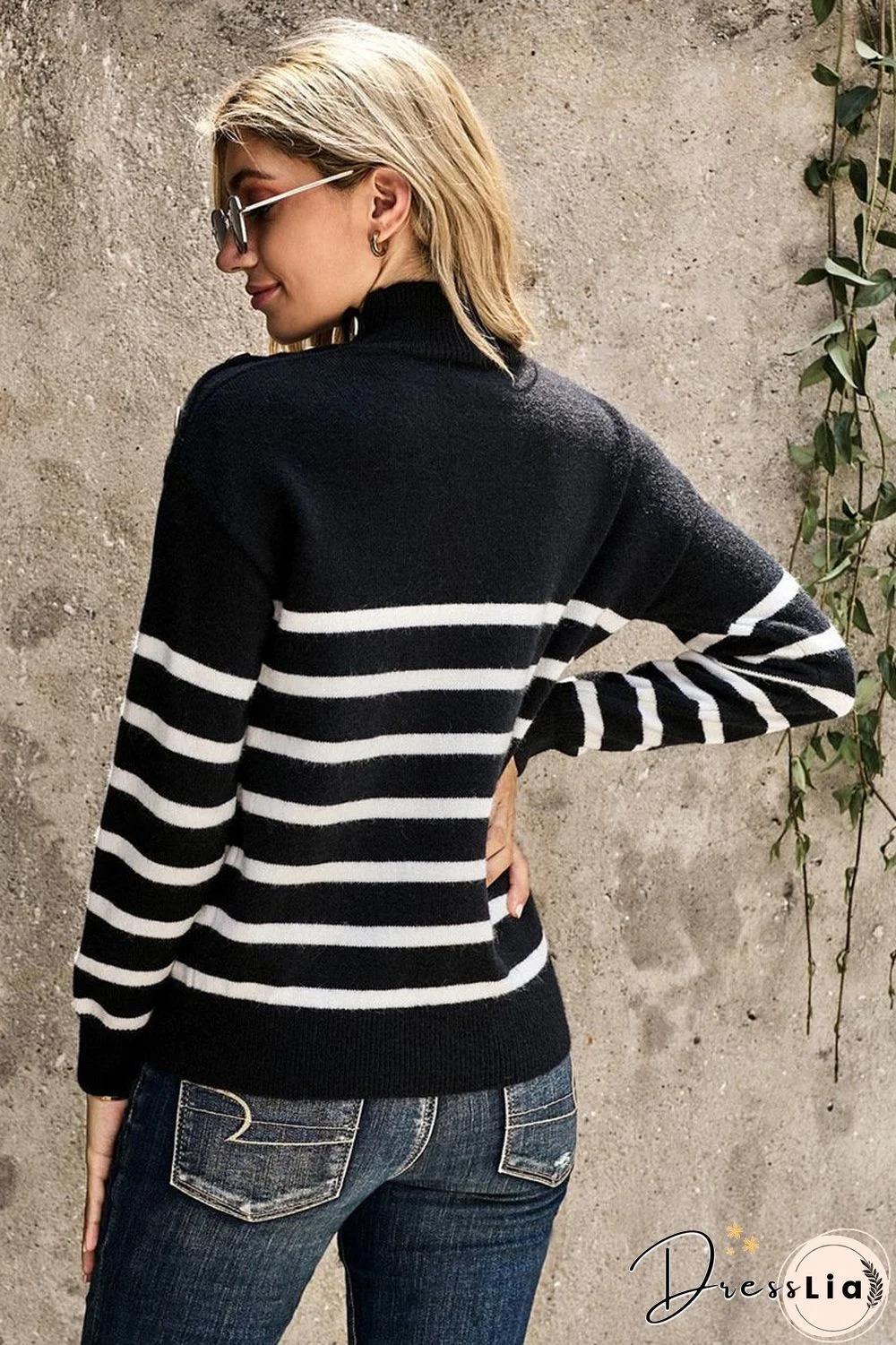 Round Neck Striped Sweater
