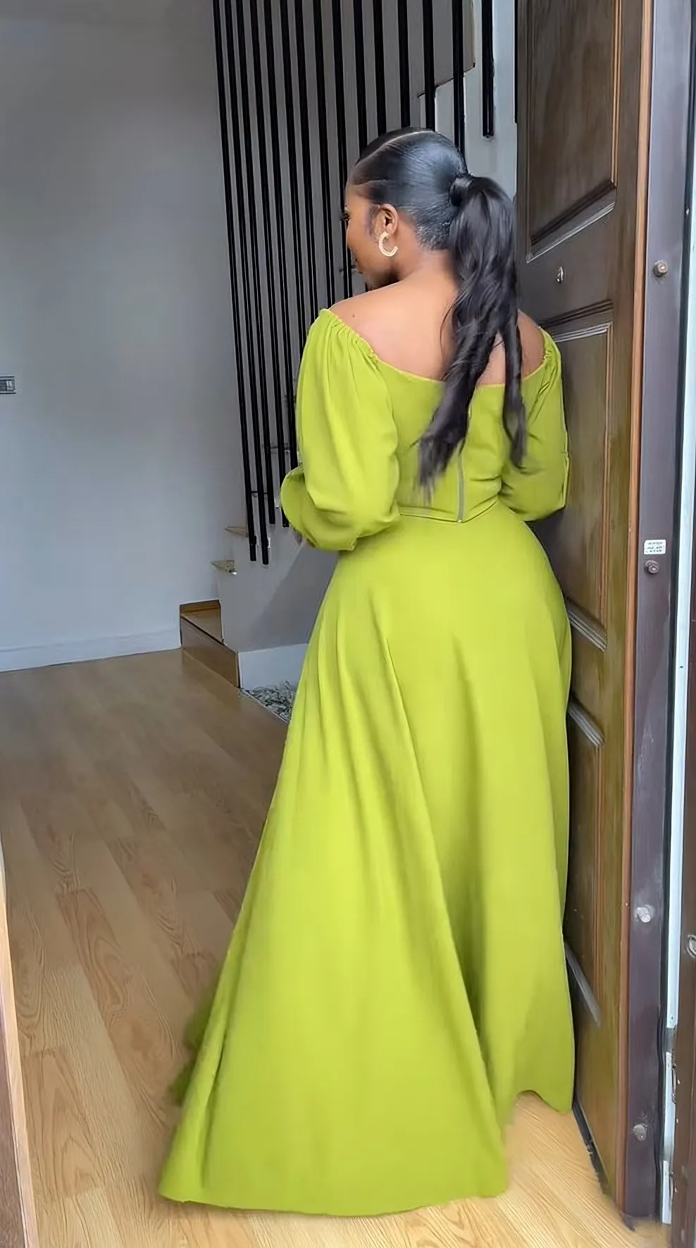 Square Neck Long Sleeve Crop Top And Cut Out Maxi Skirt Set main image 0