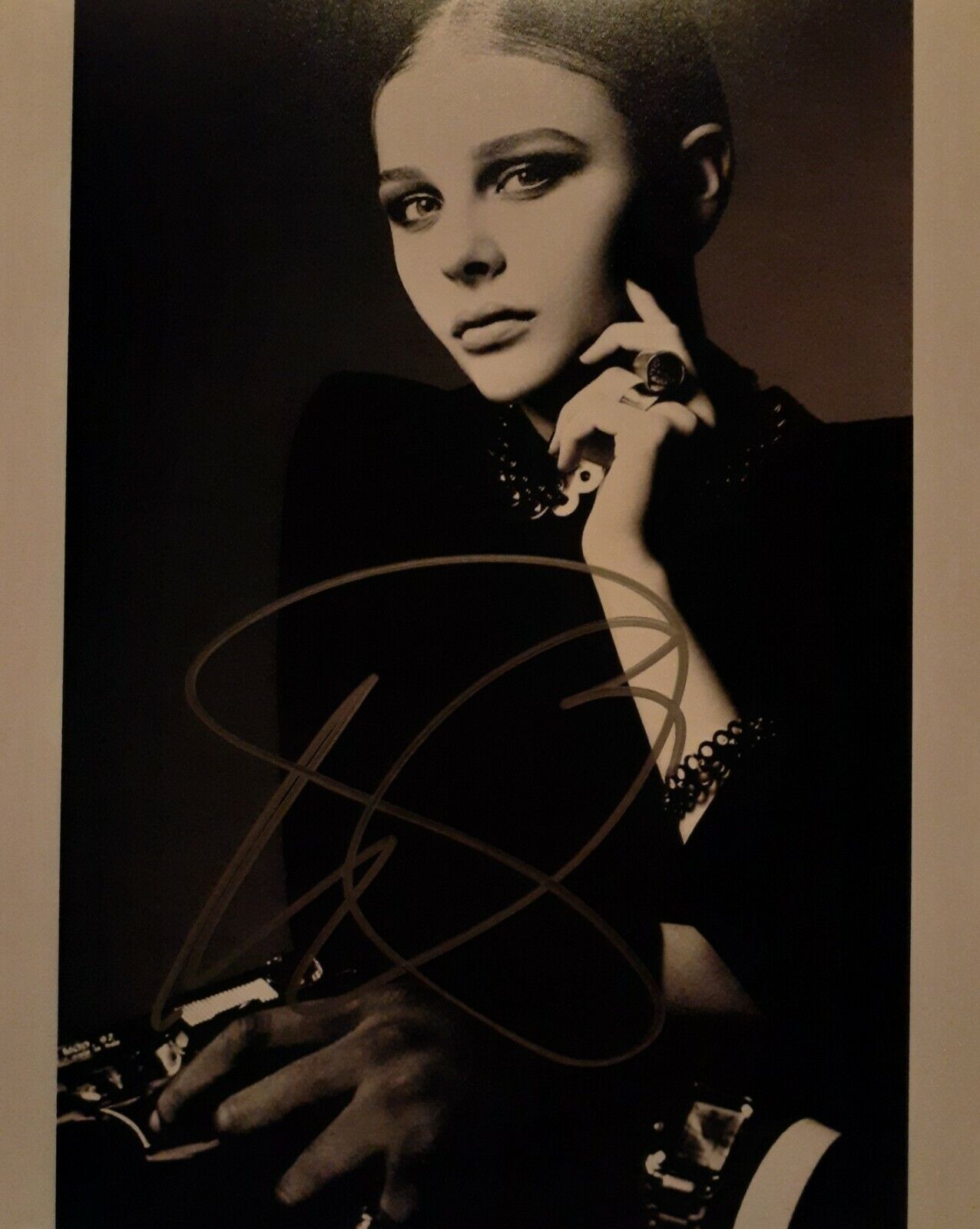 Chloe Moretz signed 8x10