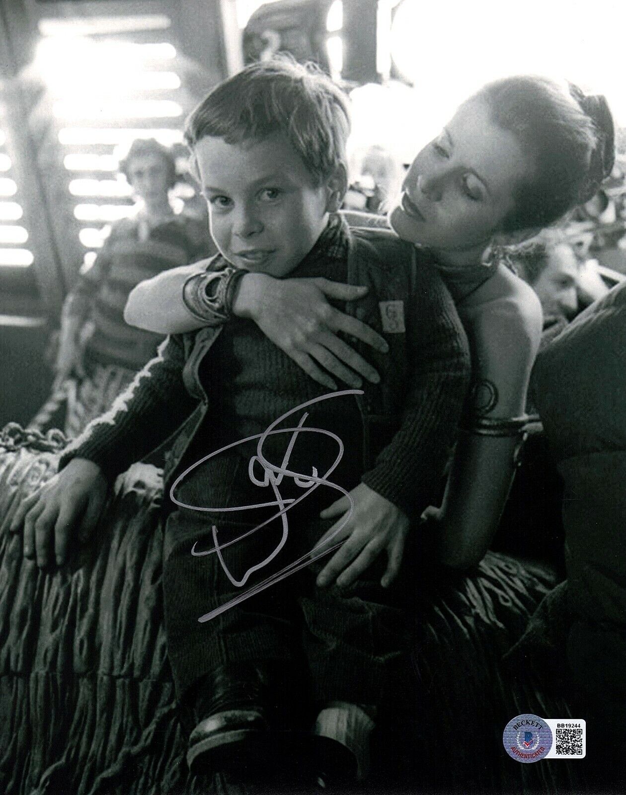 WARWICK DAVIS w/ Leia Signed Autographed Star Wars 8x10 Photo Poster painting BECKETT BAS