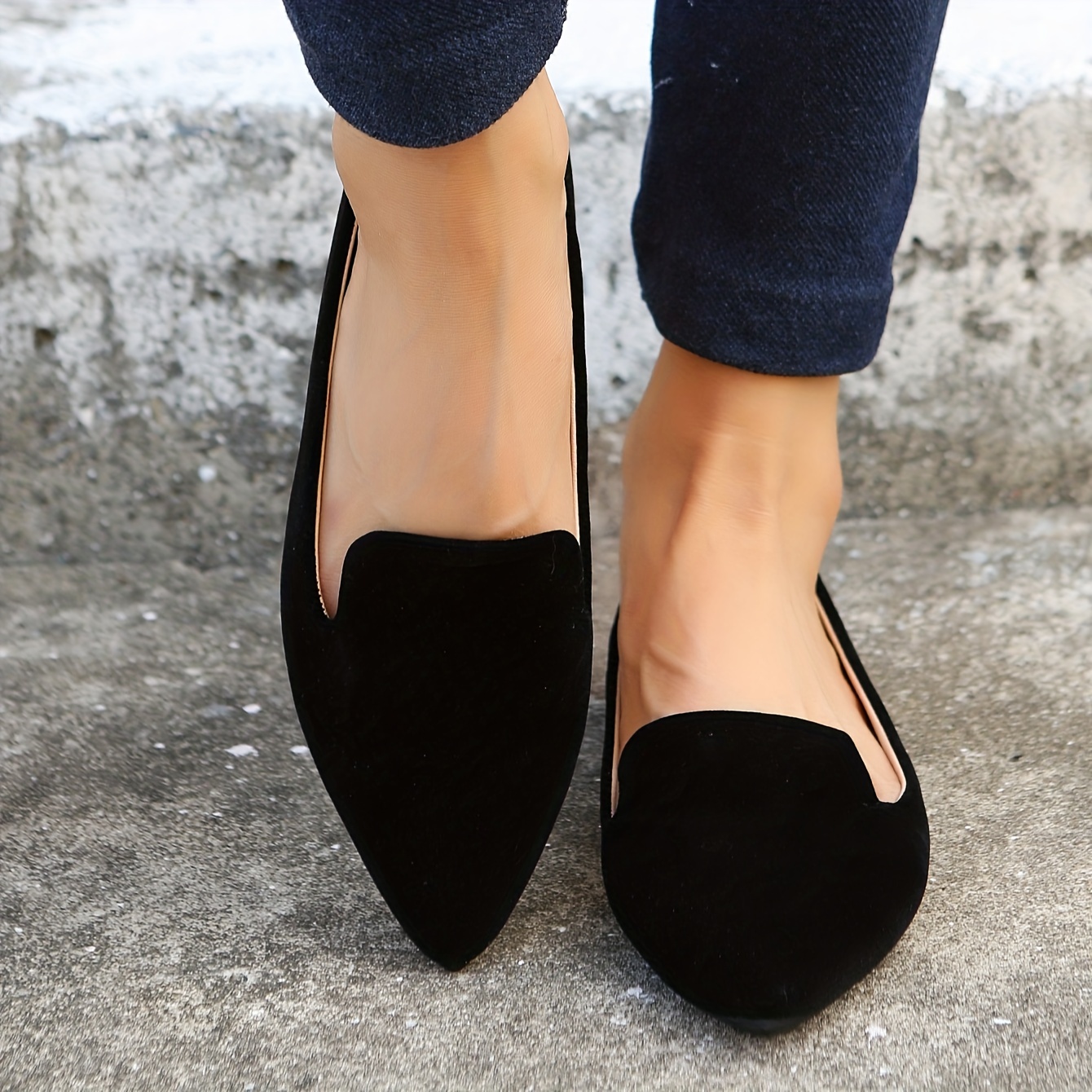 Women's Solid Color Flat Shoes Elegant Point Toe Work Shoes