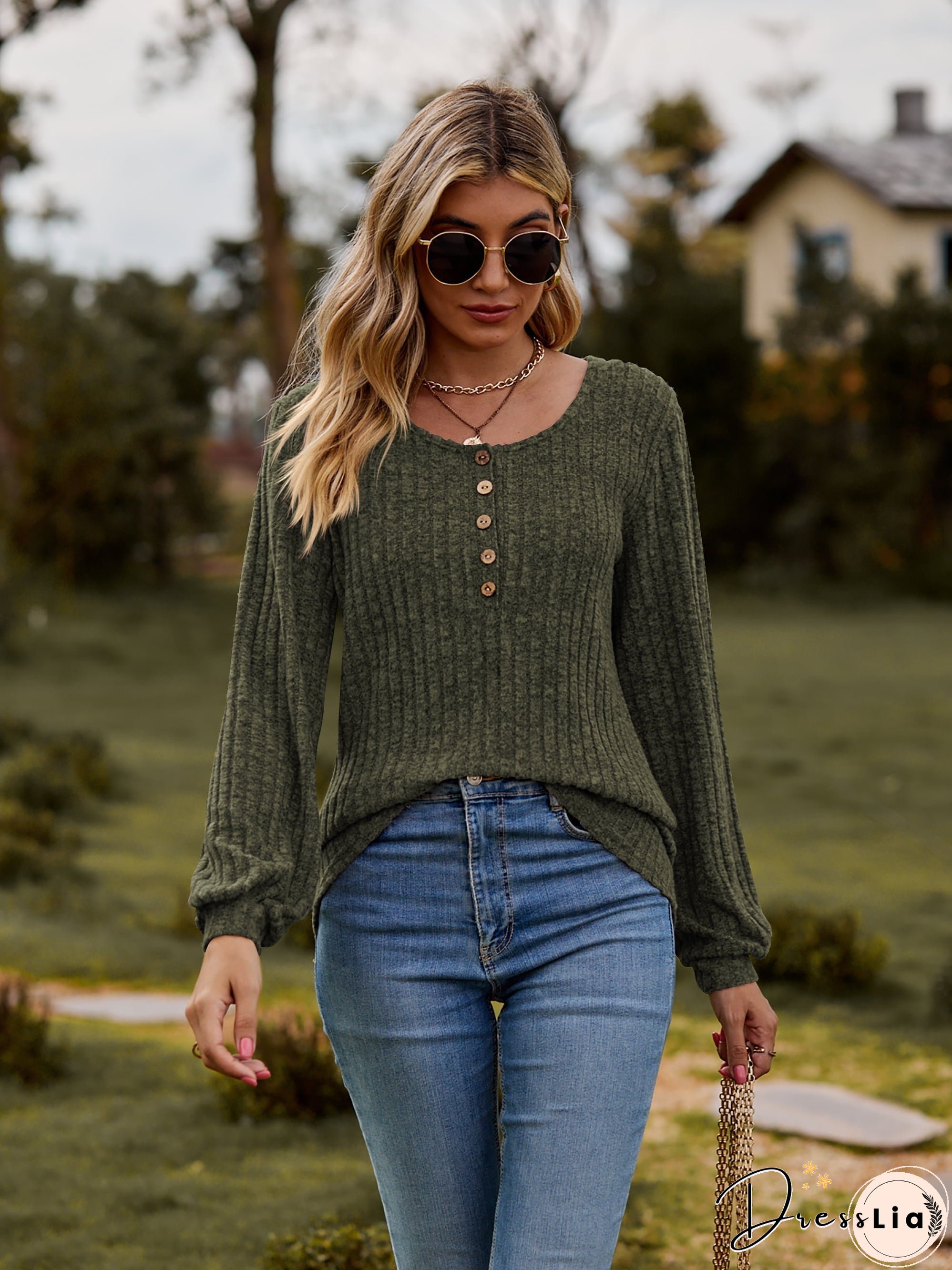 Modern and Comfortable winter Pullover
