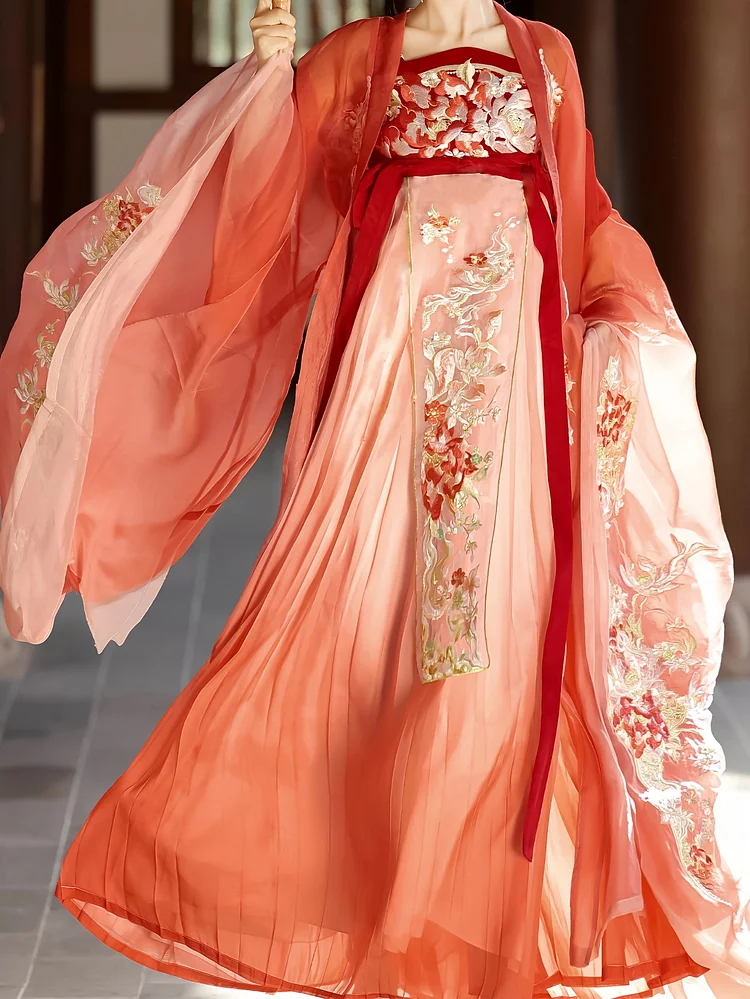 2024 New Heavy Embroidery Tang-Style Hanfu Qipao Skirt For Women