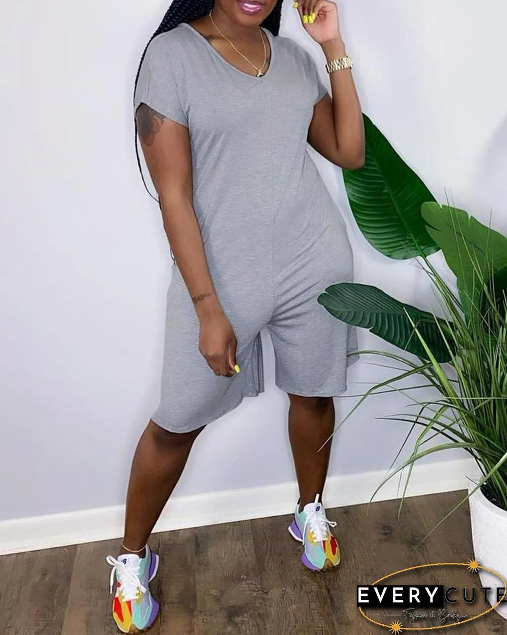 Short Sleeve V-Neck Plain Romper