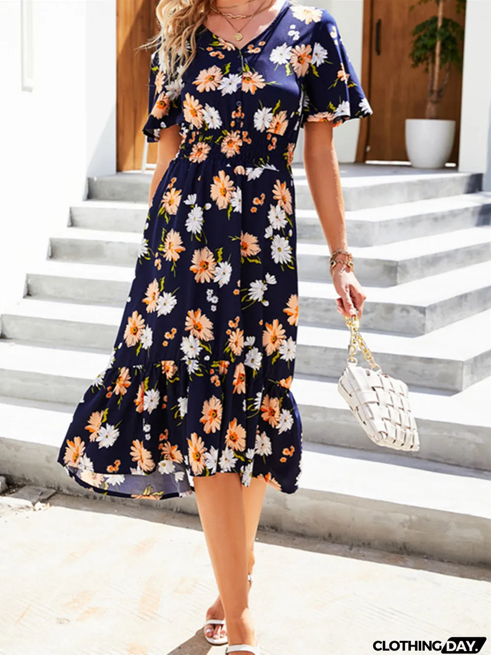Women Half Sleeve V-neck Floral Printed Dress