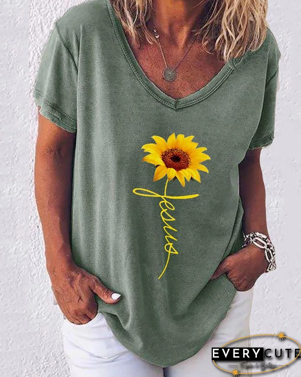 Sunflower Print Letter Pattern Casual T-shirt P15714