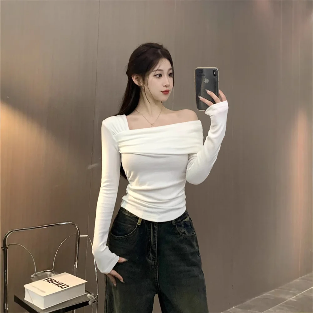 Uveng Uveng Desire Sexy Hot Girl De Long Sleeve Bottom Shirt Jacket Female 2024 Slim Velvet Inclined Collar A Word Shoulder T-Shirt Tide