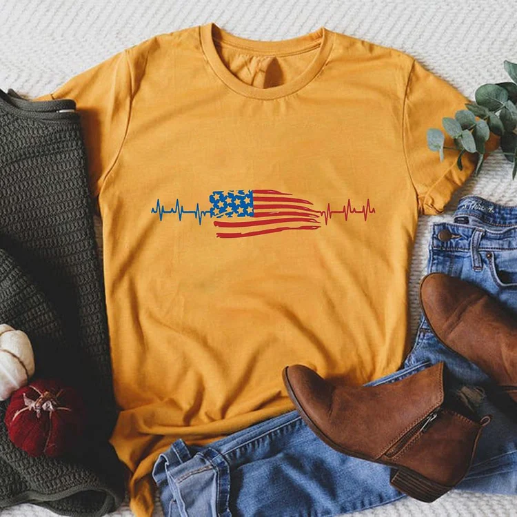 Heartbeat America Flag Round Neck T-shirt-018223