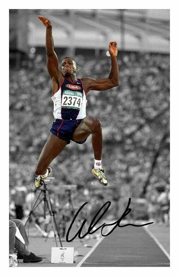 CARL LEWIS AUTOGRAPH SIGNED Photo Poster painting POSTER