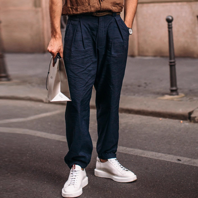 Men's Cotton And Linen Dark Blue Pleated Loose Trousers