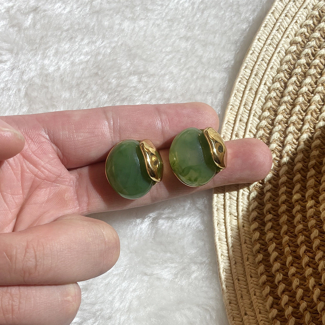 Multi-Color Resin Oval Earrings Fashion Stainless Steel Earrings Niche Earrings E573