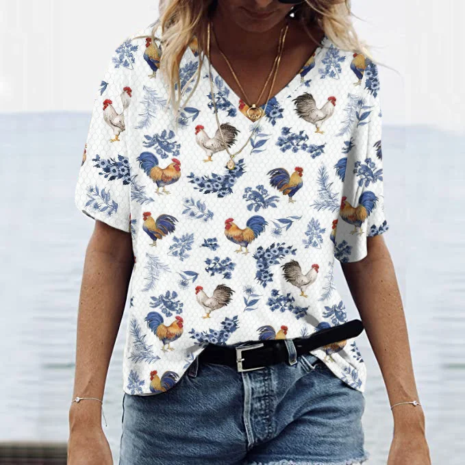 Kurzärmliges T-Shirt mit V-Ausschnitt und Hühner-Print