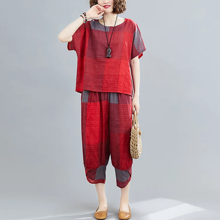 Literary Plaid T-shirt And Harem Pants Suits