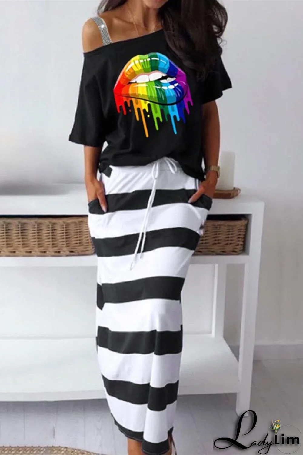 Black White Fashion Casual Print Patchwork Oblique Collar Short Sleeve Two Pieces