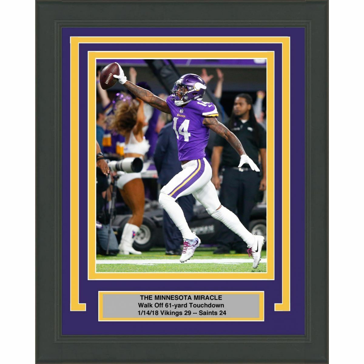 Framed STEFON DIGGS Minnesota Vikings Miracle 8x10 Photo Poster painting Professionally Matted 3