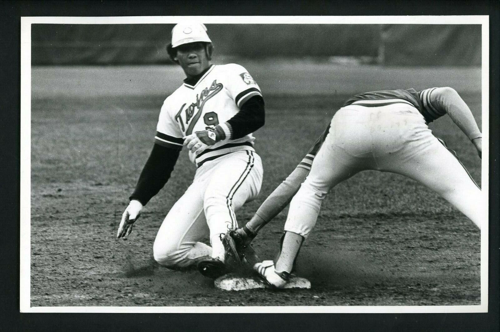 Bombo Rivera Minnesota Twins team issued 1979 Type 1 Press Photo Poster painting