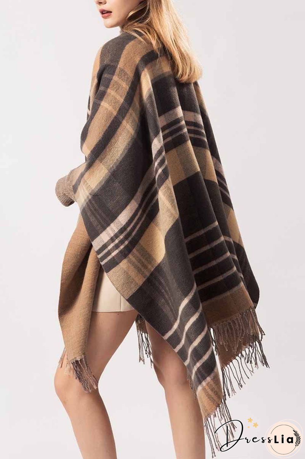Essential Grid Loose Tassel Shawl Cloak(2 Colors)