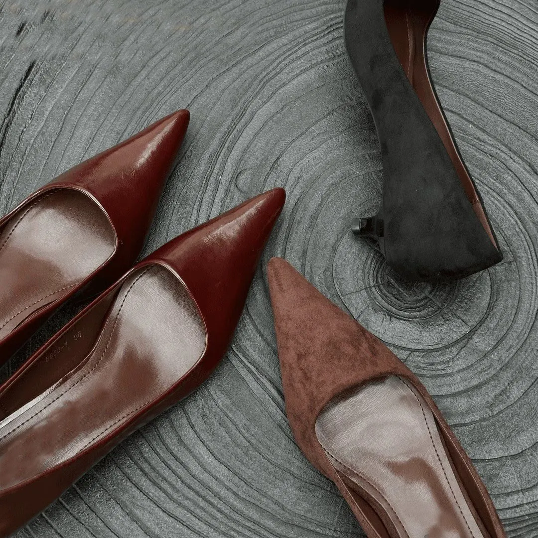 Yyvonne Design Sense Retro Tip-Point Commute Single Shoes Spring 2025 New French Temperament Kitten Heel Low-Heeled Women